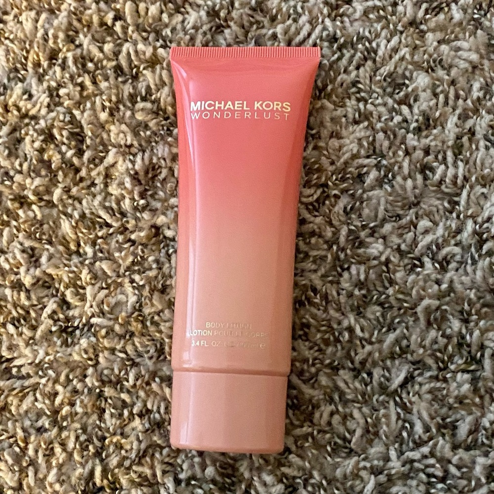 NEW Michael Kors Wonderlust Body Lotion 3.4 fl oz